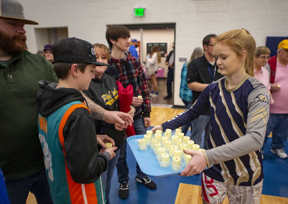 Four Oregonians die in helicopter crash in Arizona