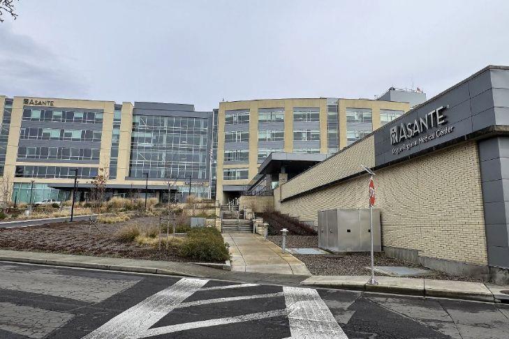 Asante ending decades-old contract with RRMC hospitalists, doctors group says