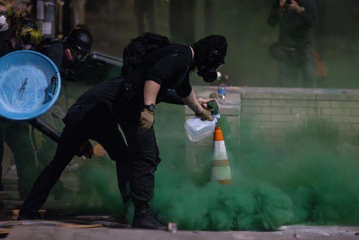 Federal judge issues temporary order restricting munitions at Portland ICE building